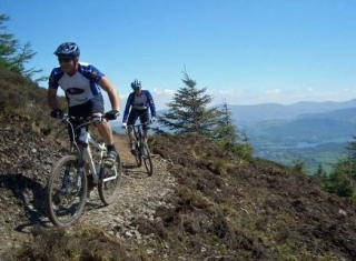An off road trail